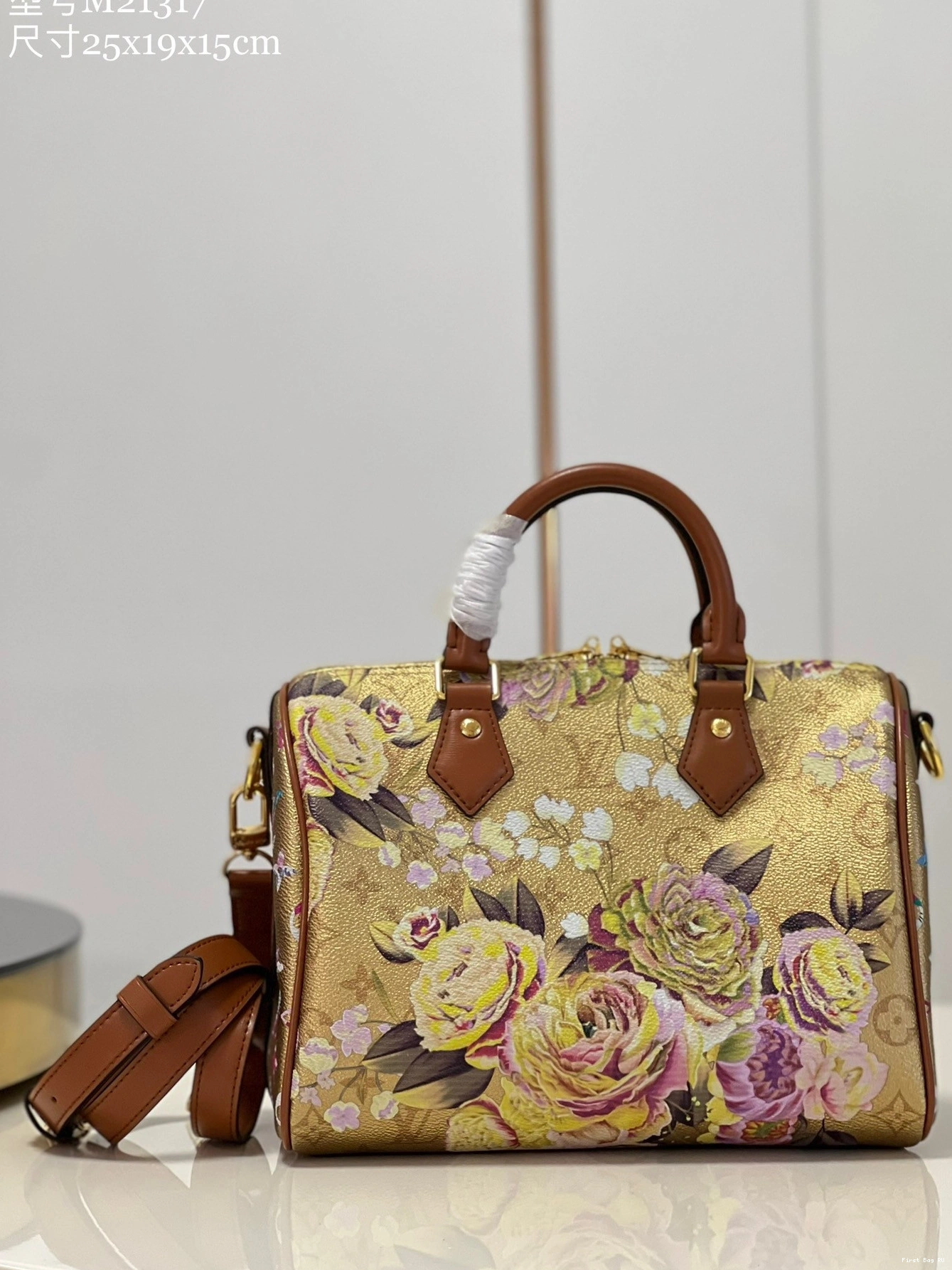 First bags ru VUITTON LOUIS SPEEDY 25 BANDOULIÈRE 0805